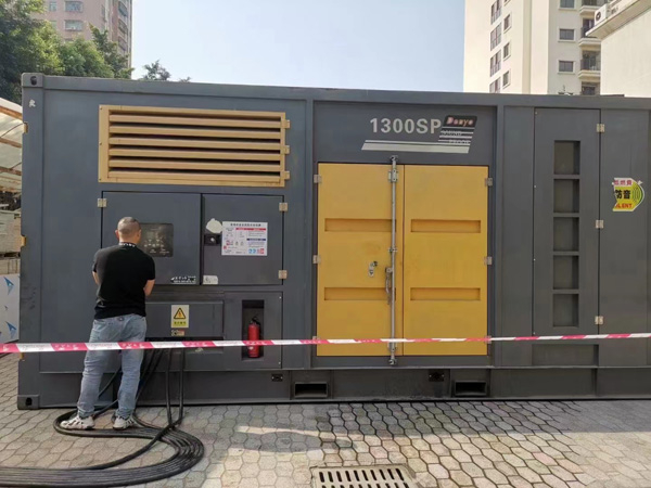 九龙500KW发电机组冬季应该配多大的启动电瓶?